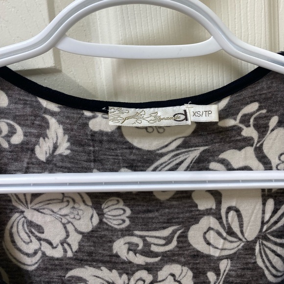 Dynamite Floral Dress - Picture 3 of 4